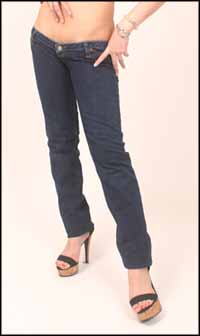 navel rose low rise jeans